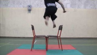 Allenamento in casa - esercizi per gambe - potenza arti inferiori