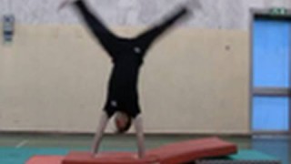 ACROBATICA - Ruota tutorial - acrobatic tutorial - come fare la ruota